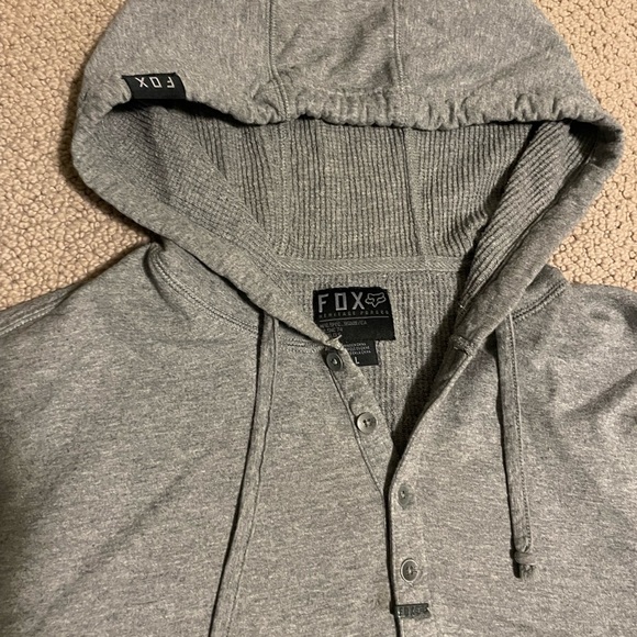 Fox long sleeve hoodie size L - Picture 2 of 2